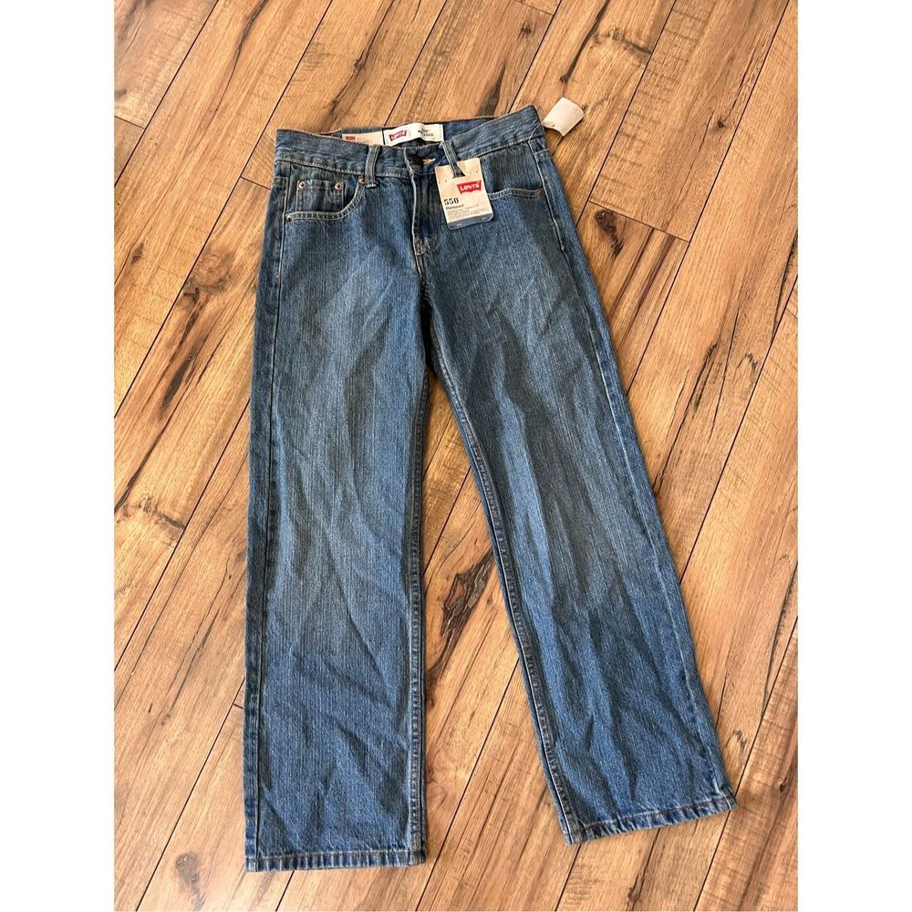 NWT Levi’s 550 relaxed fit boys jeans size 10 25x25